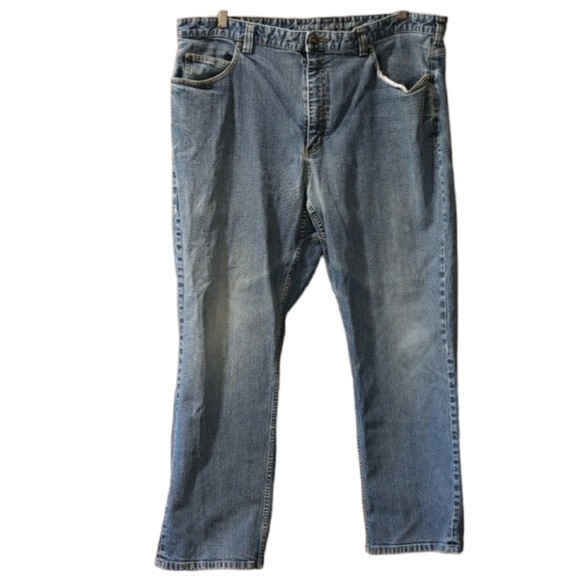Duluth Trading Company Flex Weekender Relaxed Fit Denim Jean's 42 x 30 - Picture 1 of 12